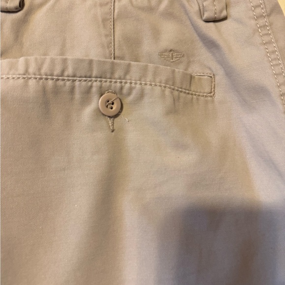 Dockers - Picture 6 of 6